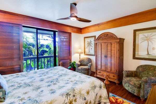 Spectacular Oceanfront Living at Poipu Kapili